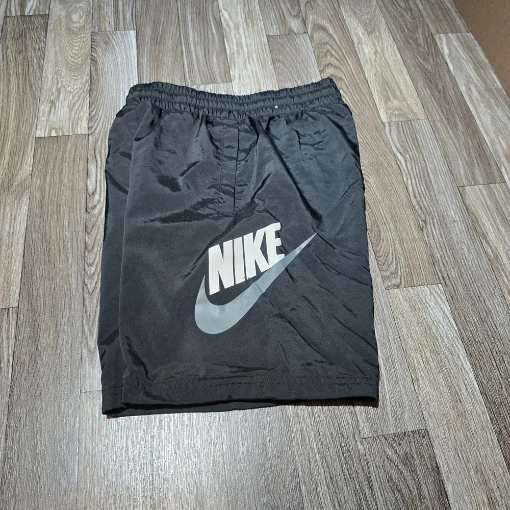 Nike Kids Black Athletic Shorts White‎ Logo Elastic Waist Activewear Large